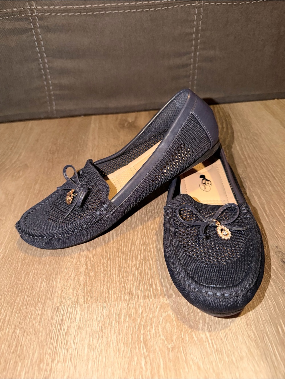 Navy Blue Woven Bow Loafer Flats – Size 10